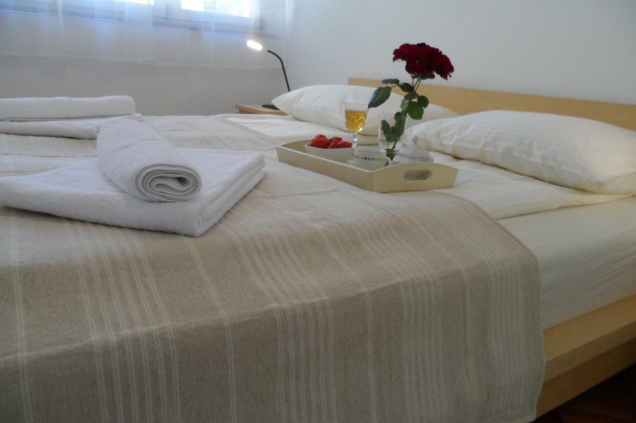 Apartment Playa Novigrad Istria Exterior foto